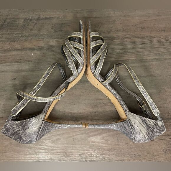 Tory Burch Leather D'Orsay Pumps - Picture 12 of 13